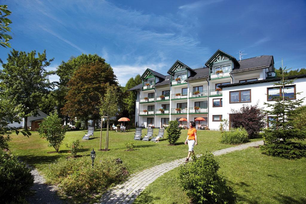 Hotel & Ferienappartements Edelweiss Willingen (Upland) Exterior foto